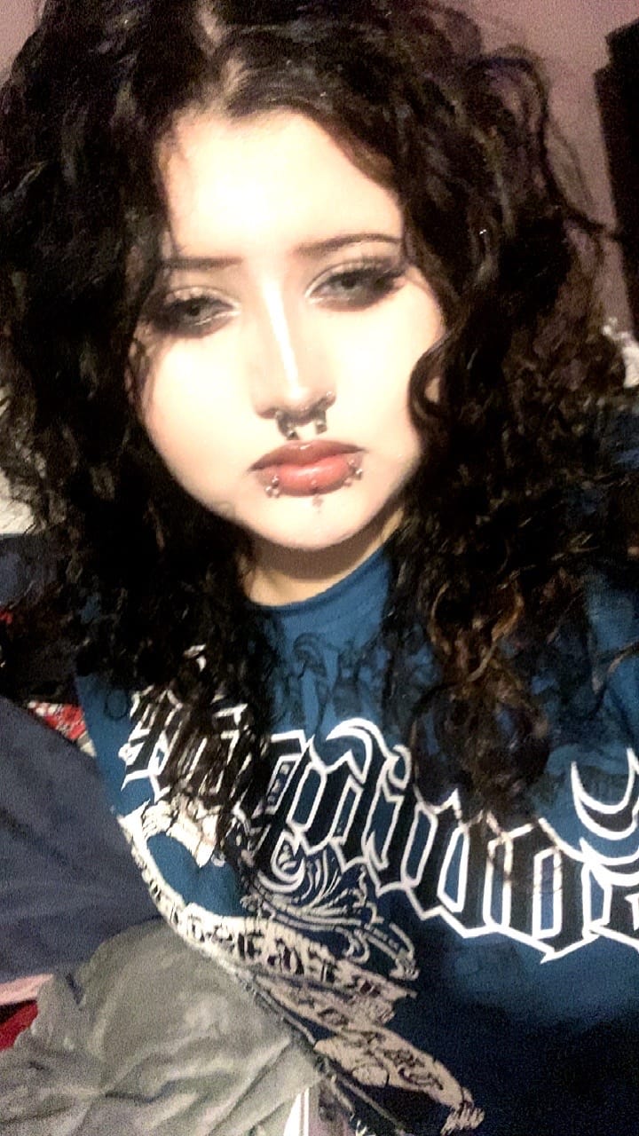 Customer photo review of Eyemoody Juicy Grey | 6 Months, 2 pcs