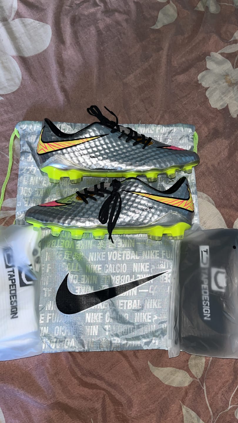 Customer photo review of Chaussettes anti-dérapantes Tapedesign