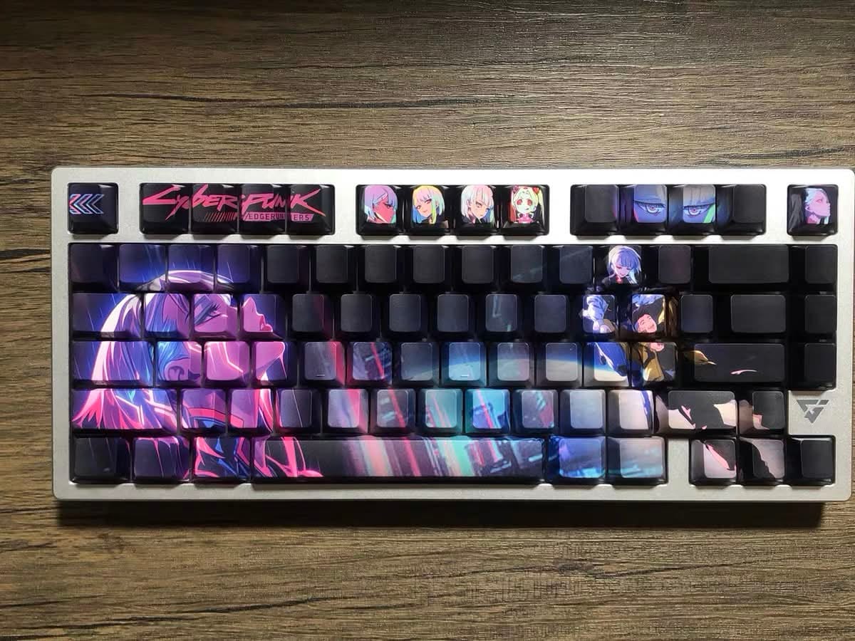 Customer photo review of Lucy Cyberpunk Edgerunners Keycaps