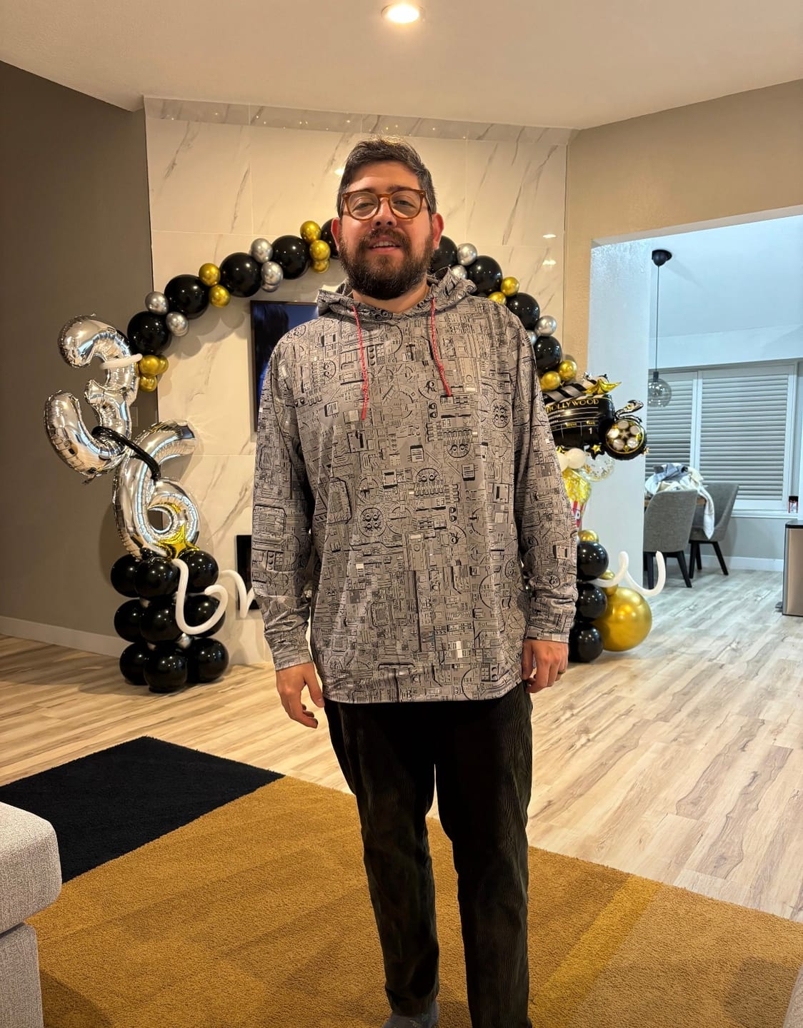 Customer photo review of Star Wars™ "That's No Moon" – Performance Hoodie