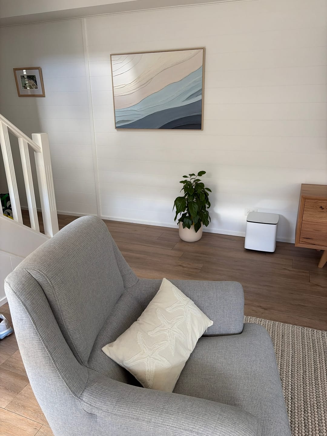 Customer photo review of Blue Minimalist Textured Canvas Art #MT138