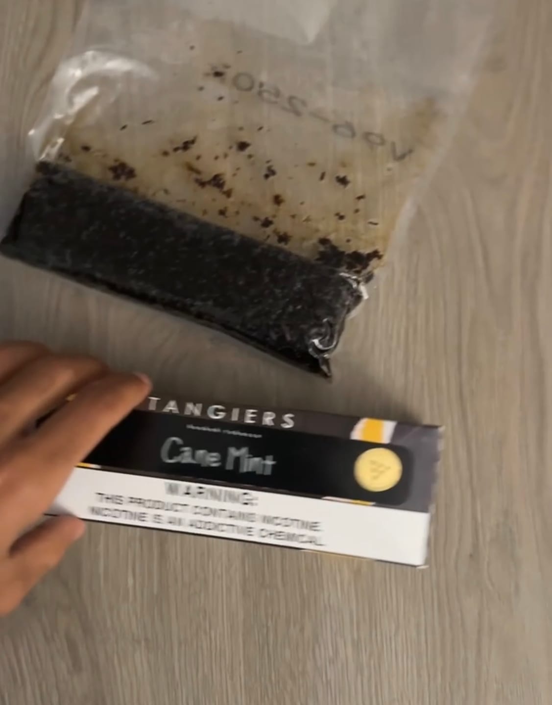Customer photo review of Tangiers Burley Shisha 250g