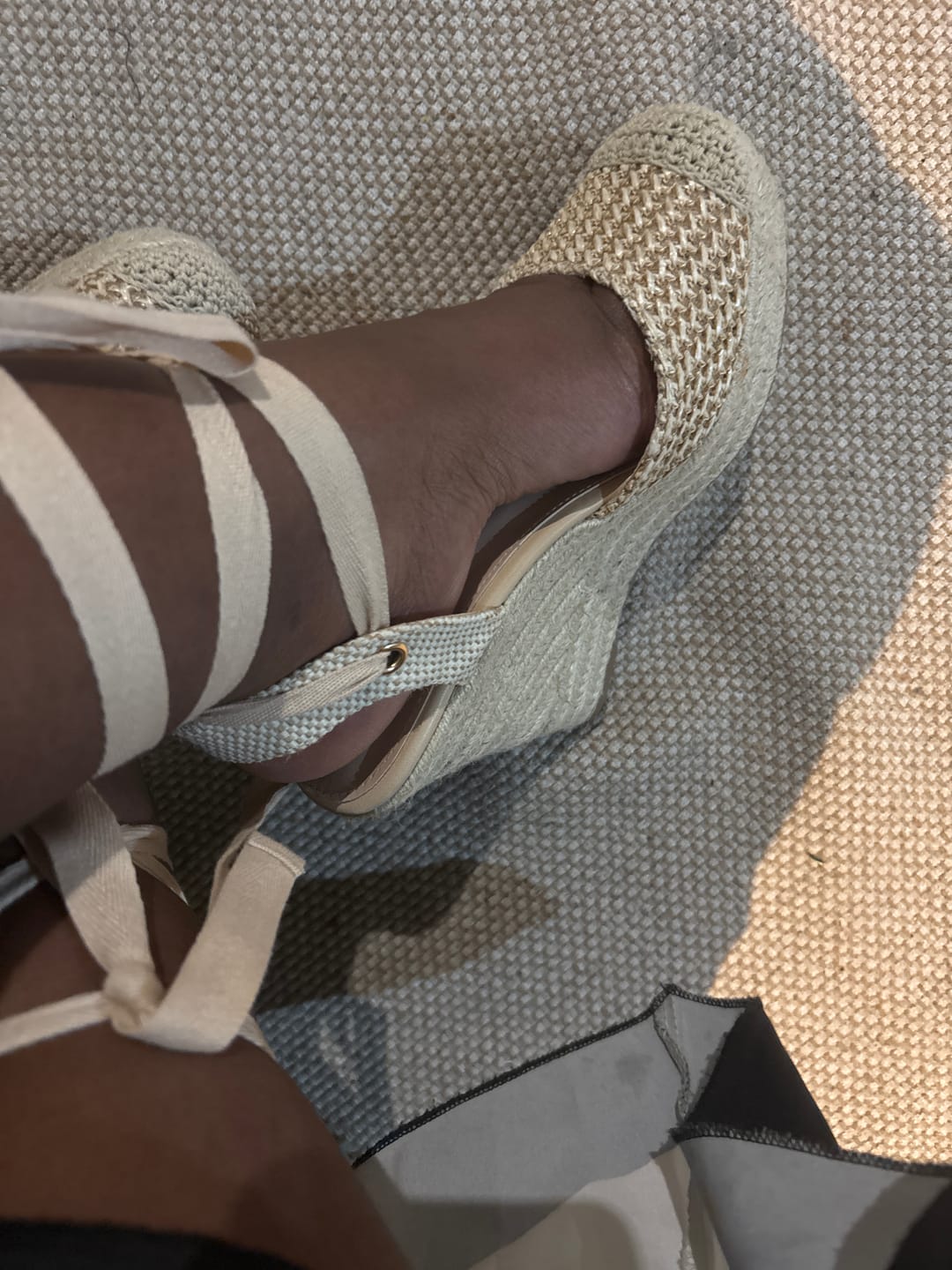 Customer photo review of Miss Black Moniker 11 Wedge - Natural