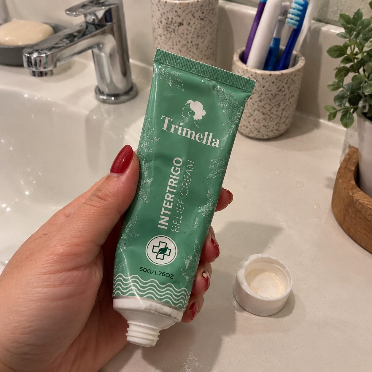 Customer photo review of קרם ייעודי להרגעת שפשפות בקפלי העור, להפחתת גירוי ולהחזרת תחושת נוחות יומיומית