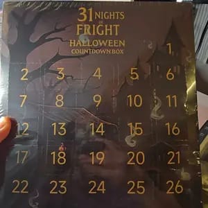 Customer photo review of Calendario Avvento Halloween 31 Giorni Sorprese Horror