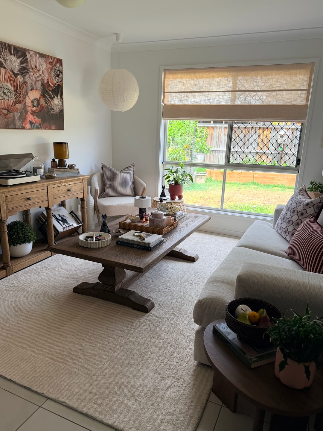 Customer photo review of SmartWings Motorized Linen Roman Shades 50%/70%/100% Blackout Daphne