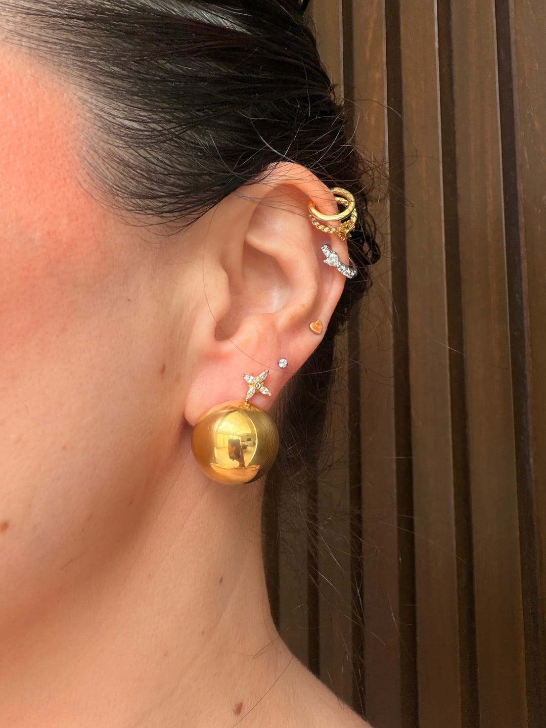 Customer photo review of Aretes Nidra