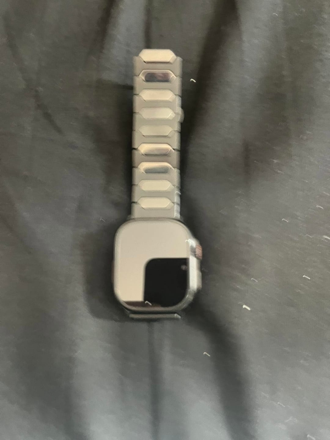 Customer photo review of arktisband Apple Watch Ultra Titanarmband „Vectoron“