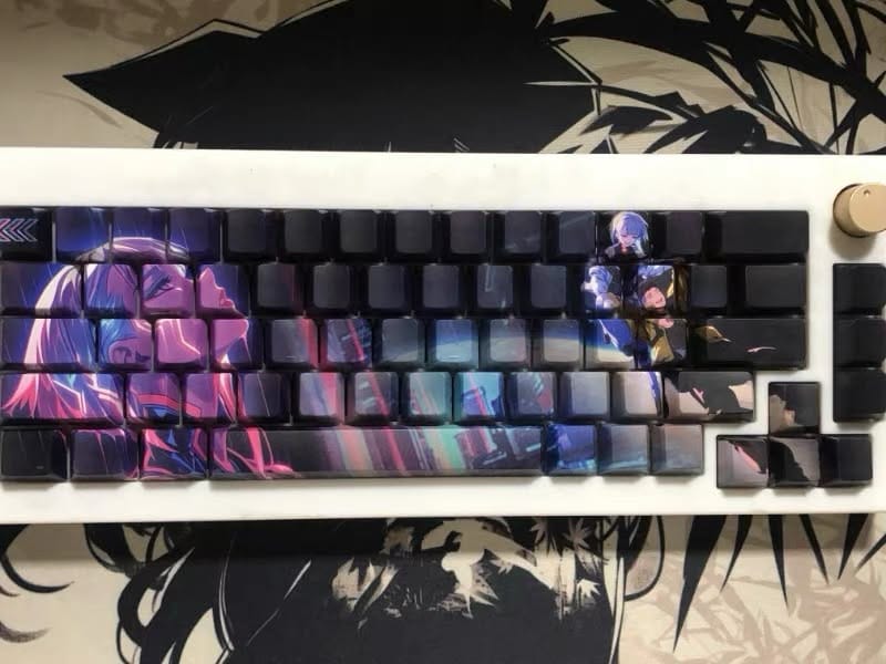 Customer photo review of Lucy Cyberpunk Edgerunners Keycaps