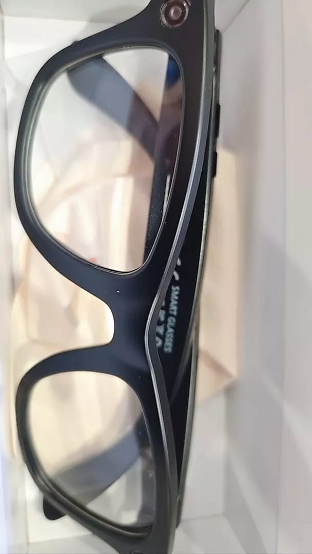 Customer photo review of AI Smart Sunglasses Camera with photochromic