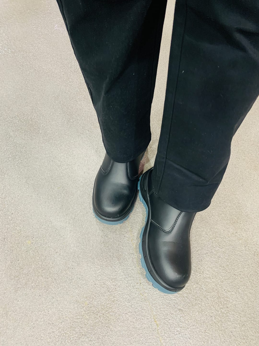 Customer photo review of Grittgear Mangano S1 Leather Safety Boot - Black