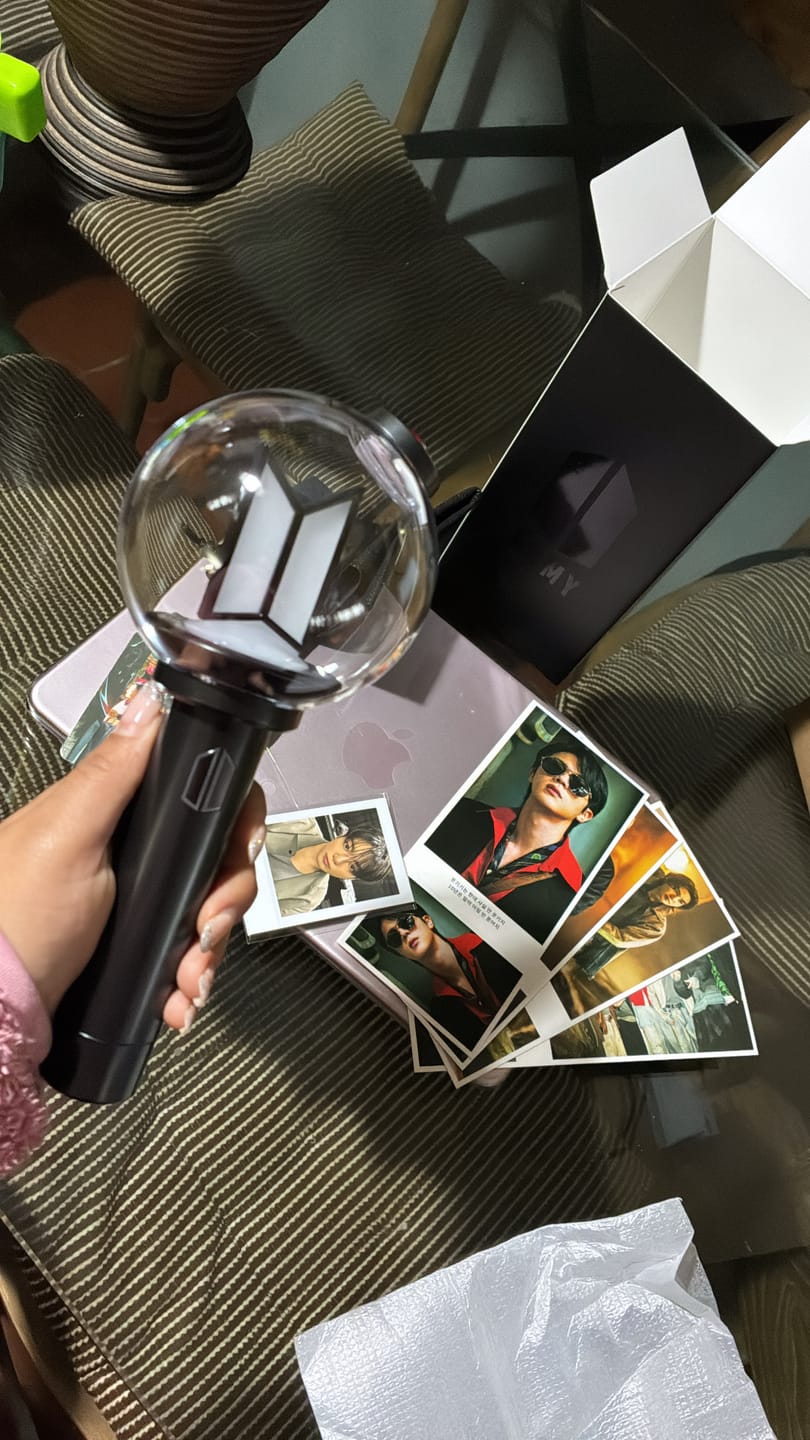 Customer photo review of Lightstick BTS - Ver. 4