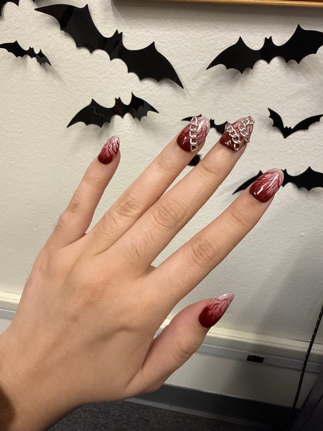 Customer photo review of Crimson Vein Gothic Press-On Nails – Red Chain Fake Nails
