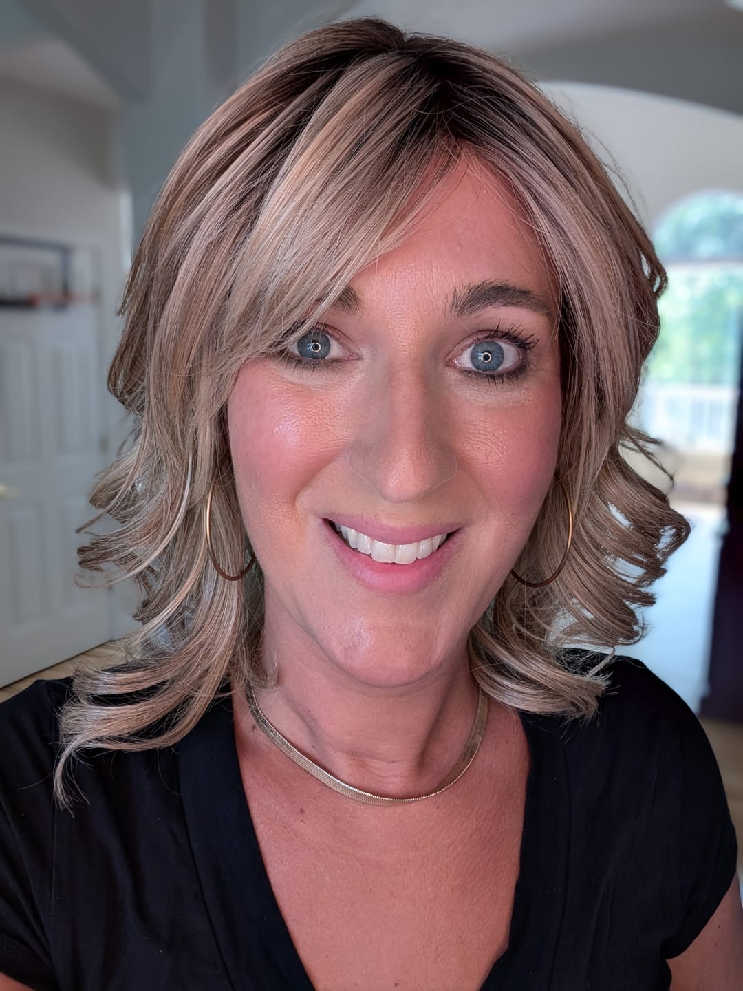 Customer photo review of CUPIDS BOW - Sunlit Beige Blonde