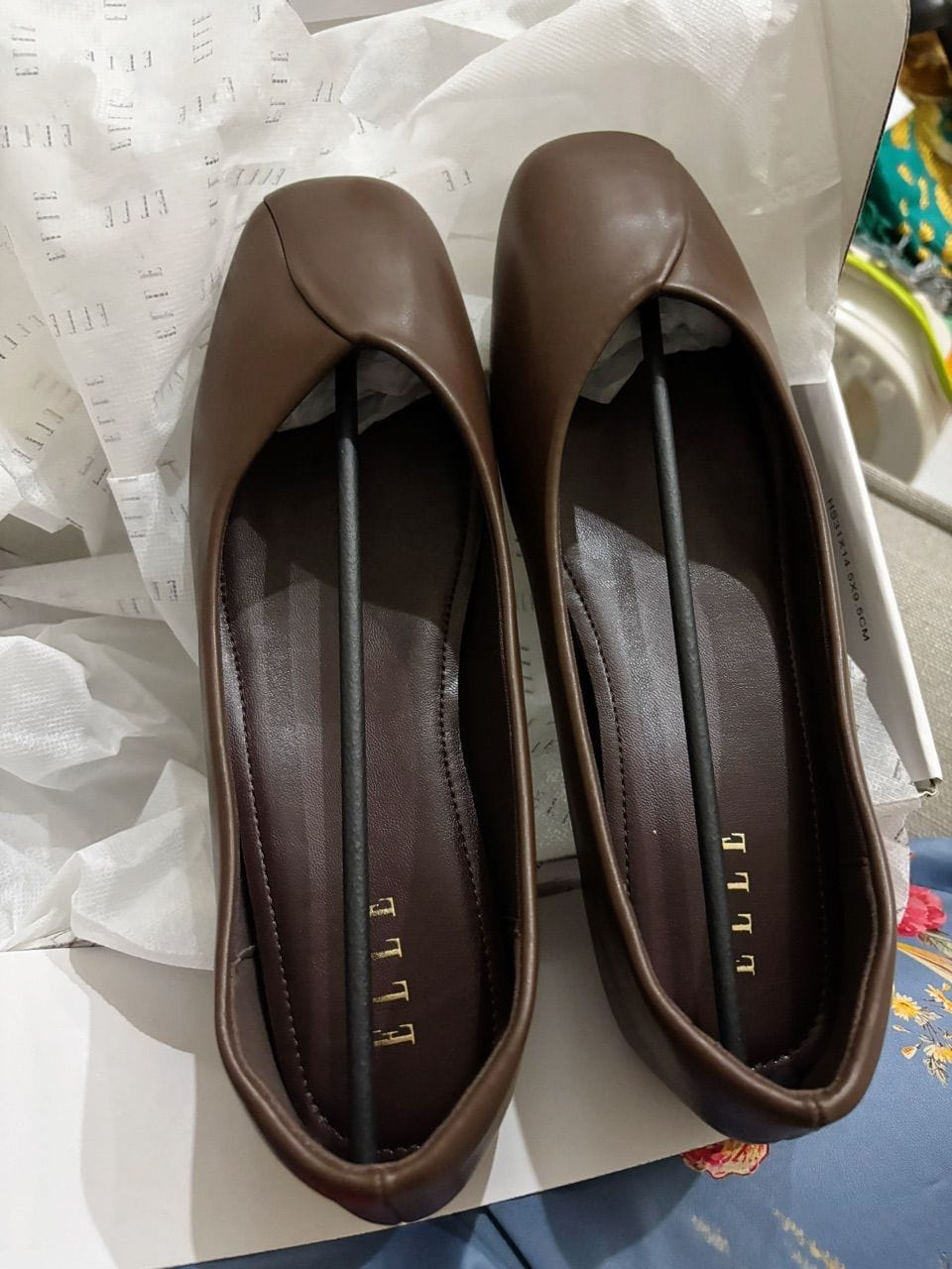 Customer photo review of Tulip Flats & Ballerinas In Coffee