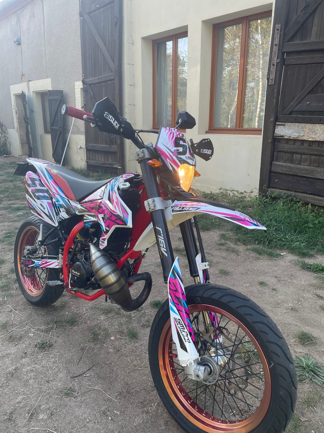 Customer photo review of BLACK STORM - GRAPHICS KIT