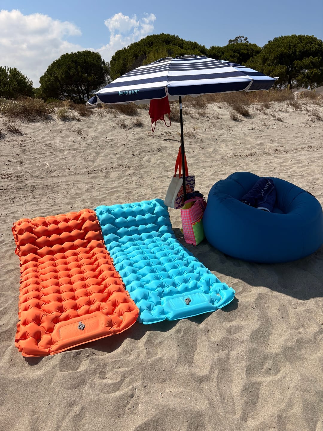 Customer photo review of CloudyCoziya® Inflatable Outdoor Mattress