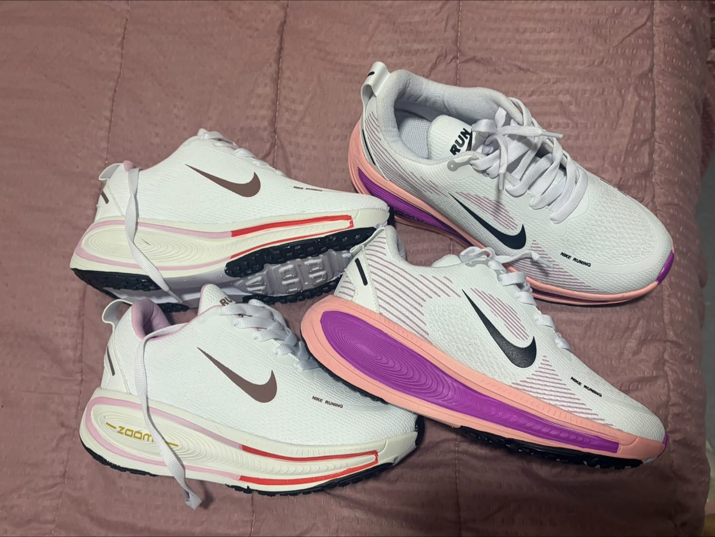 Customer photo review of NIKE VOMERO 18 - BEIGE