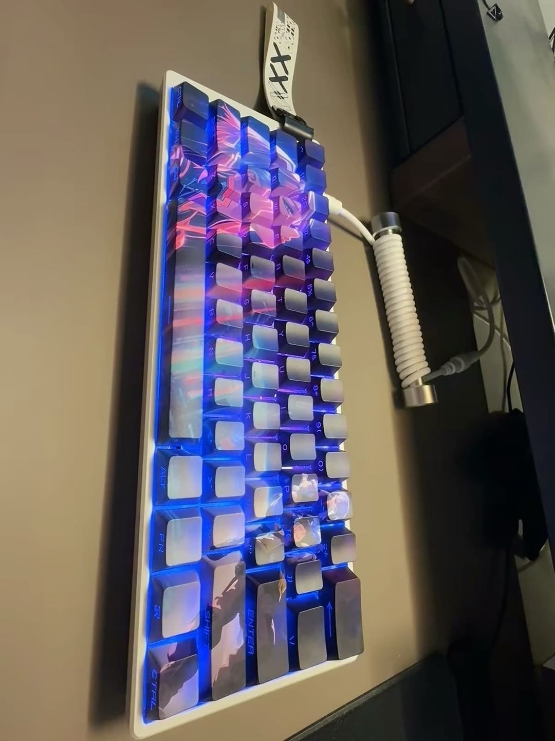 Customer photo review of Lucy Cyberpunk Edgerunners Keycaps