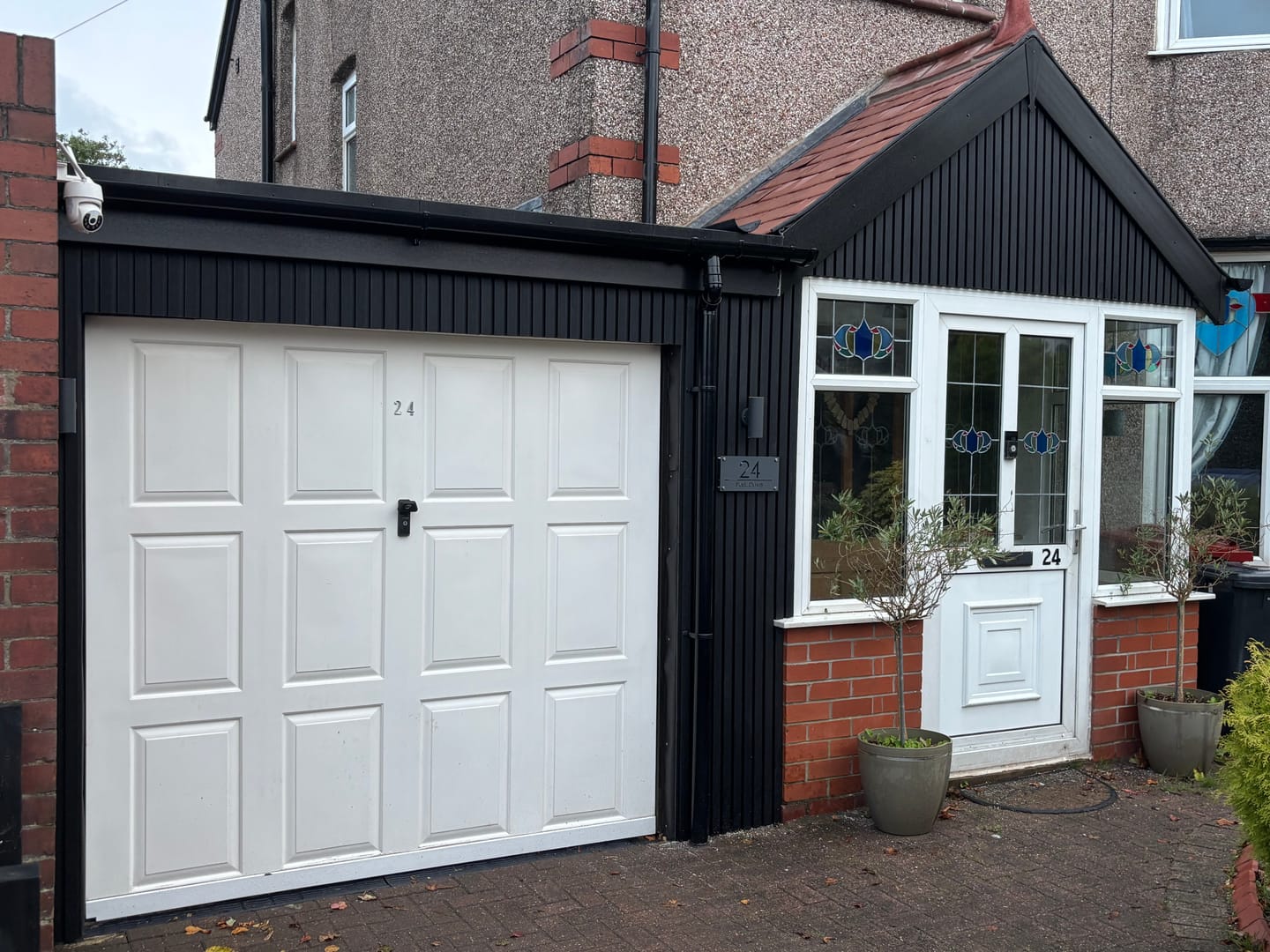 Customer photo review of Black Slat Outdoor Wall Cladding