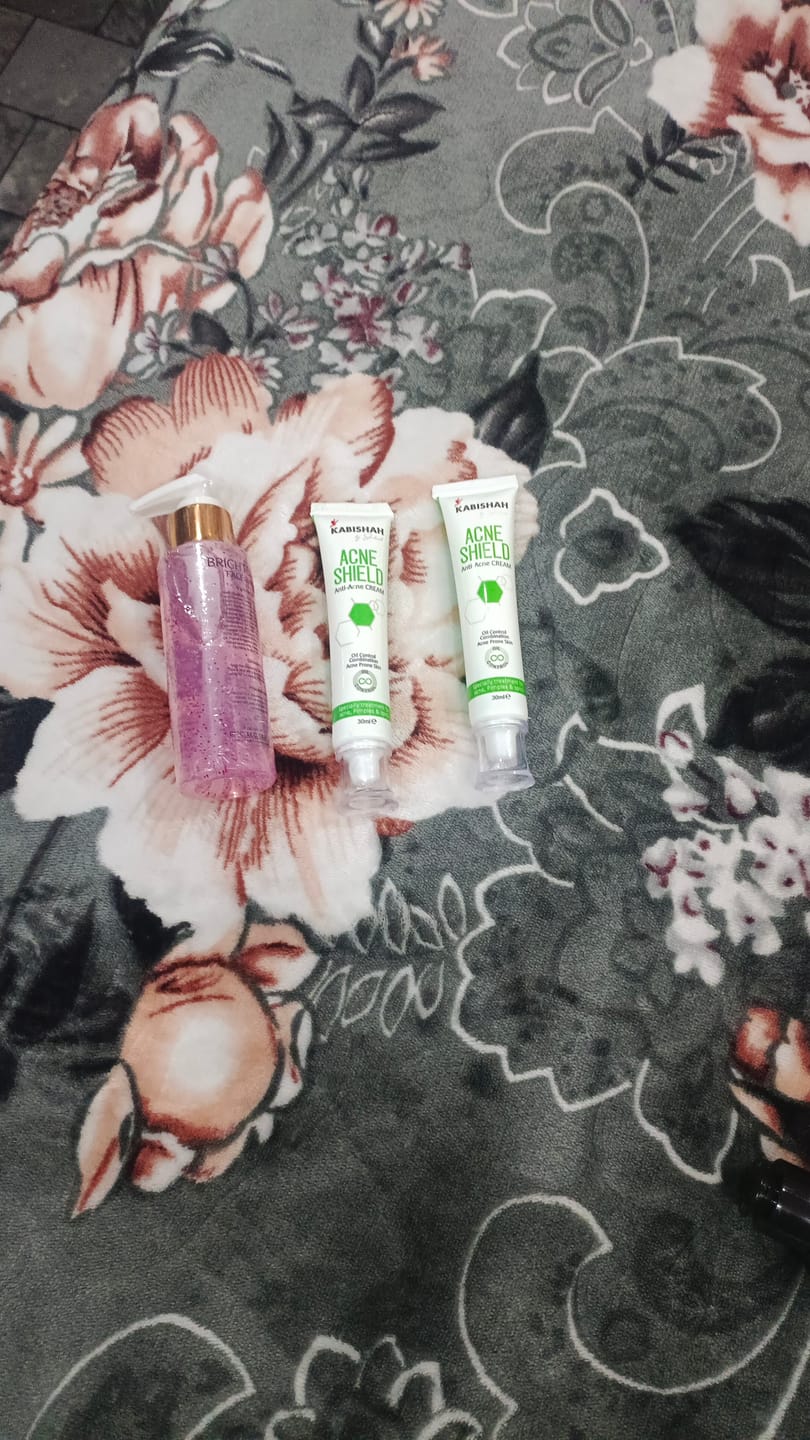 Customer photo review of Anti Acne Bundle