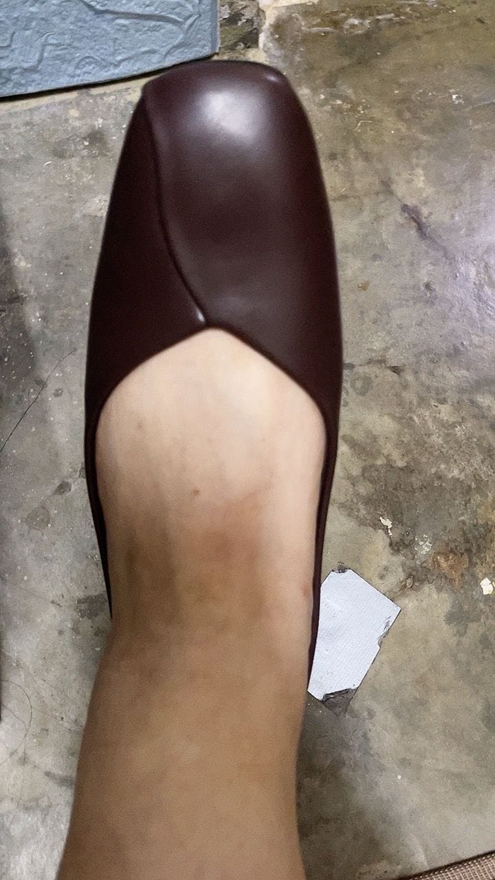 Customer photo review of Tulip Flats & Ballerinas In Coffee