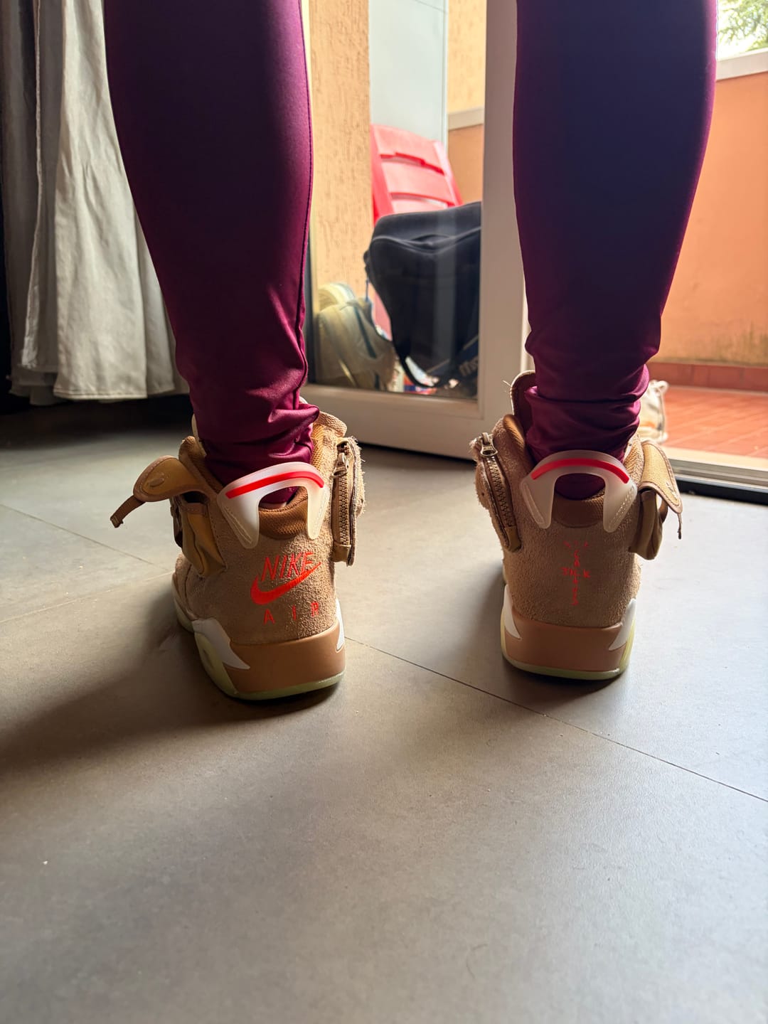 Customer photo review of JORDAN 6 x TRAVIS SCOTT BRITISH KHAKI