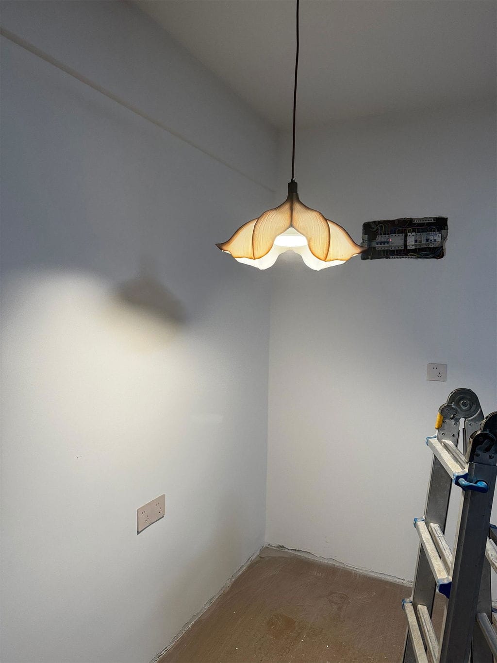 Customer photo review of Pendant Light, Sculpted Petal Shade, Resin and Metal, 45 cm