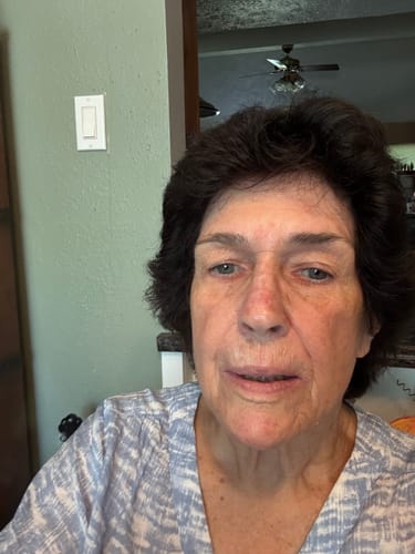 Mary S., verified GLOV customer, customer photo