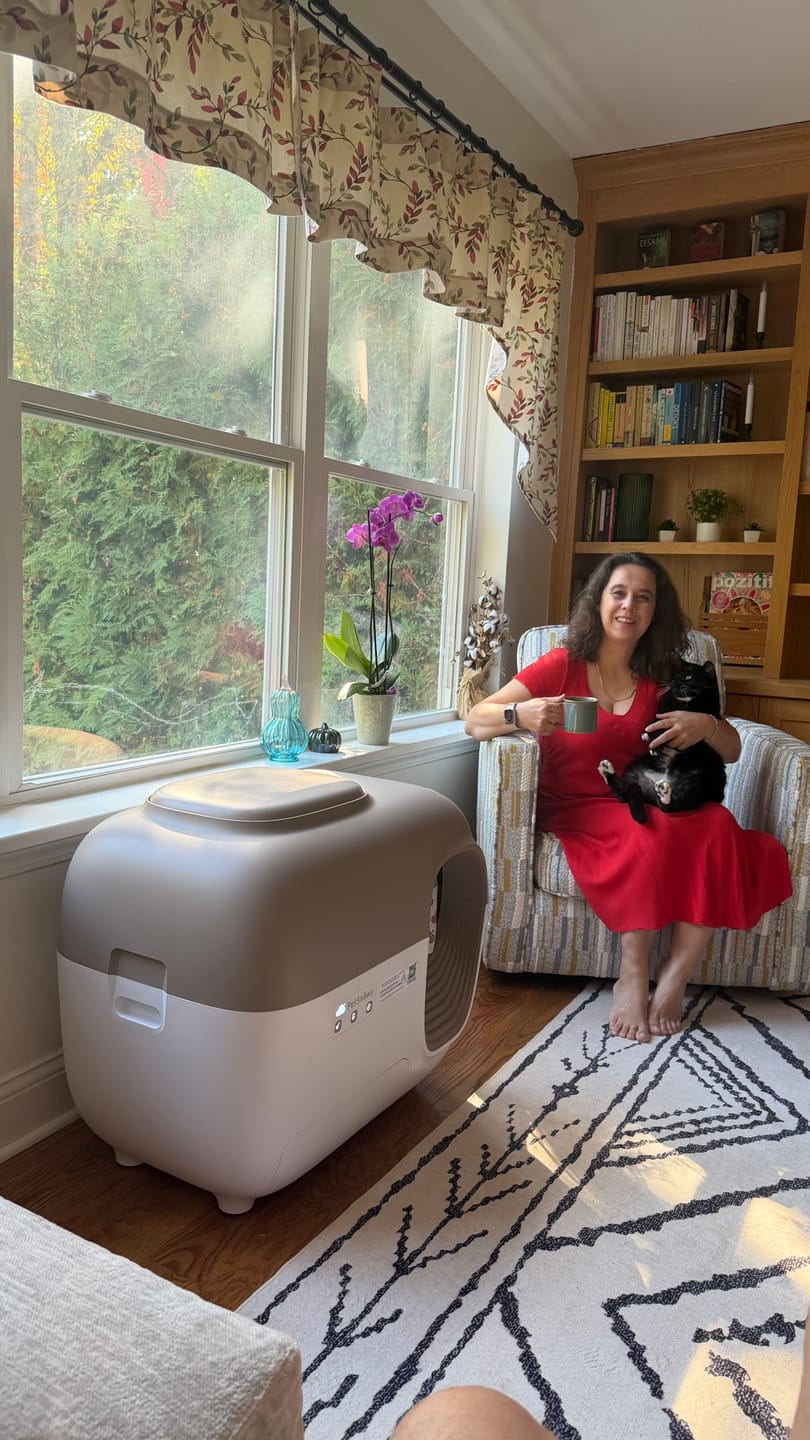 Customer photo review of Self-Cleaning Litter Box