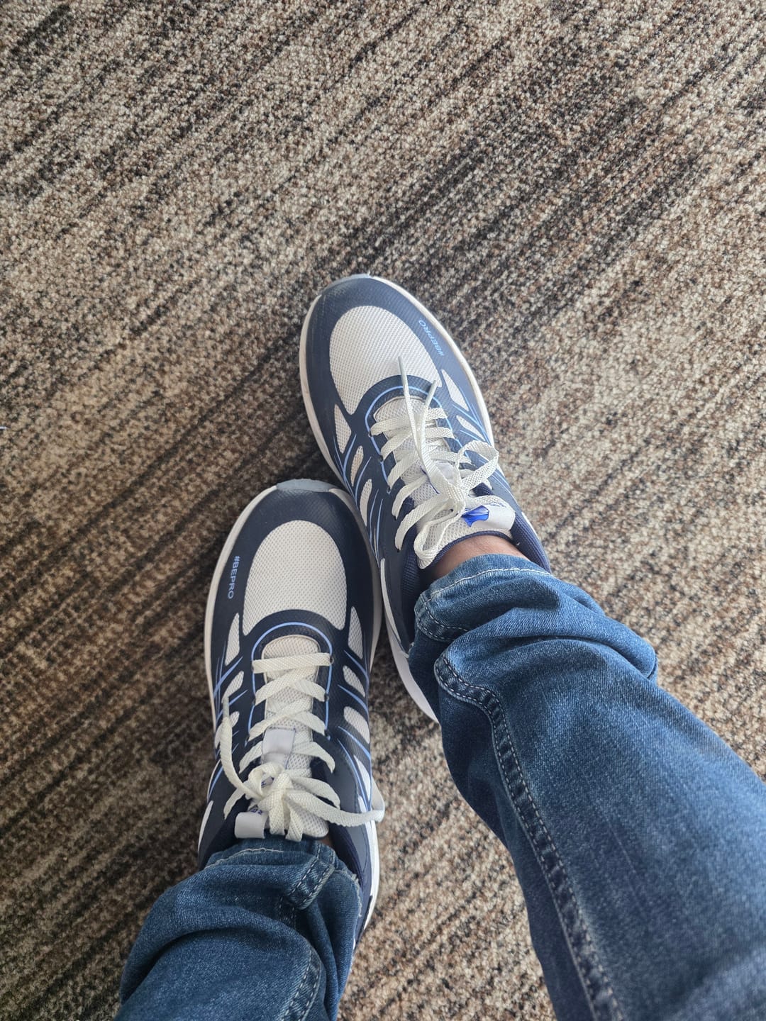 Customer photo review of RUNWAY