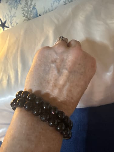 Customer photo review of Selavra Garnet Bracelet