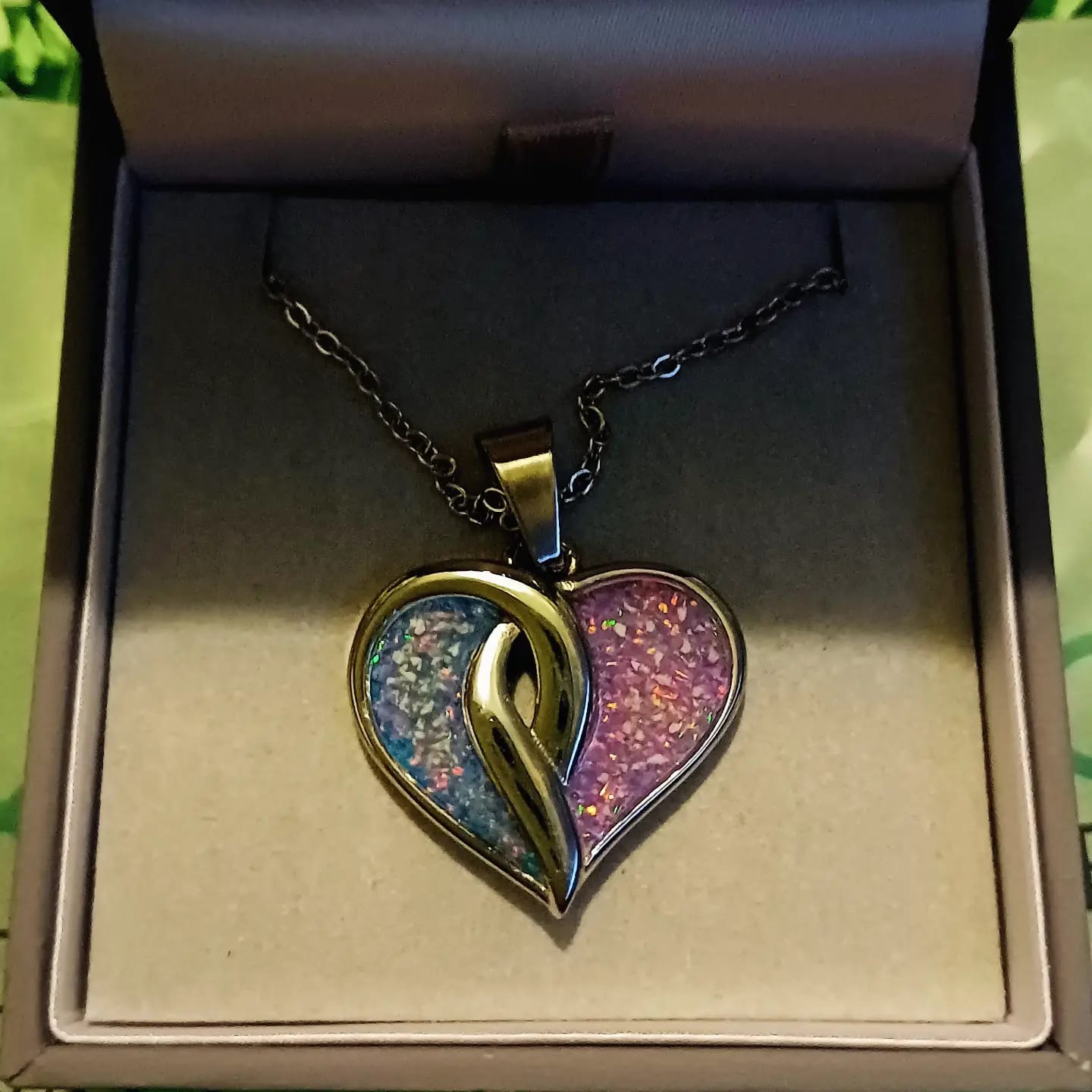Customer photo review of Crossover Heart Stainless Steel Pendant, suitable for 2 sets of inclusions