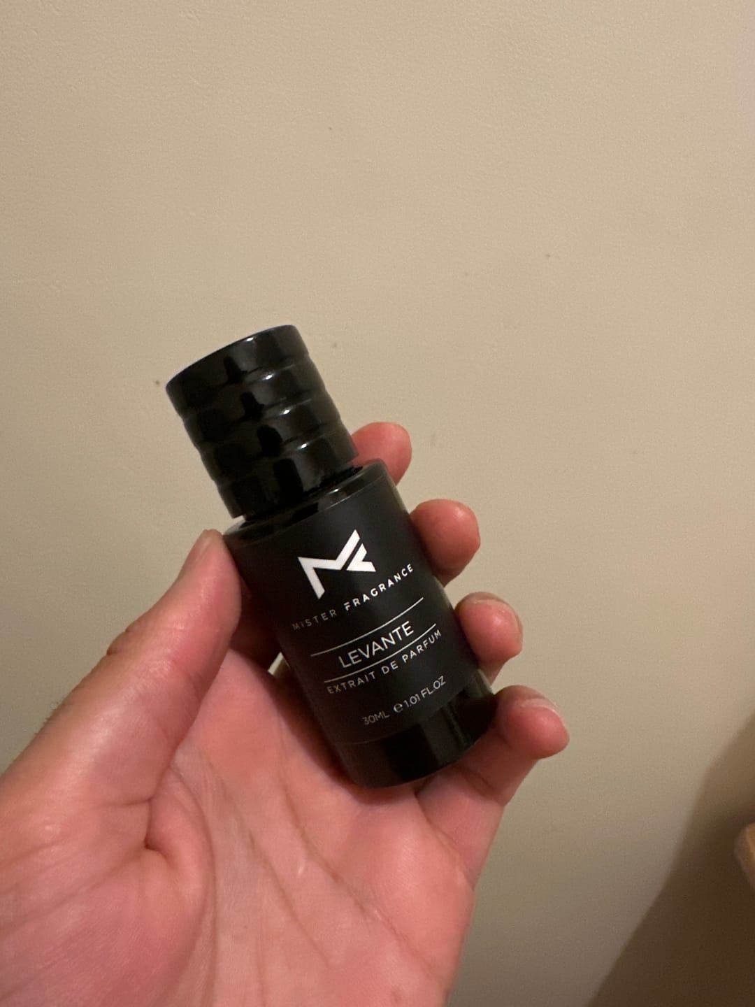 Customer photo review of Levante