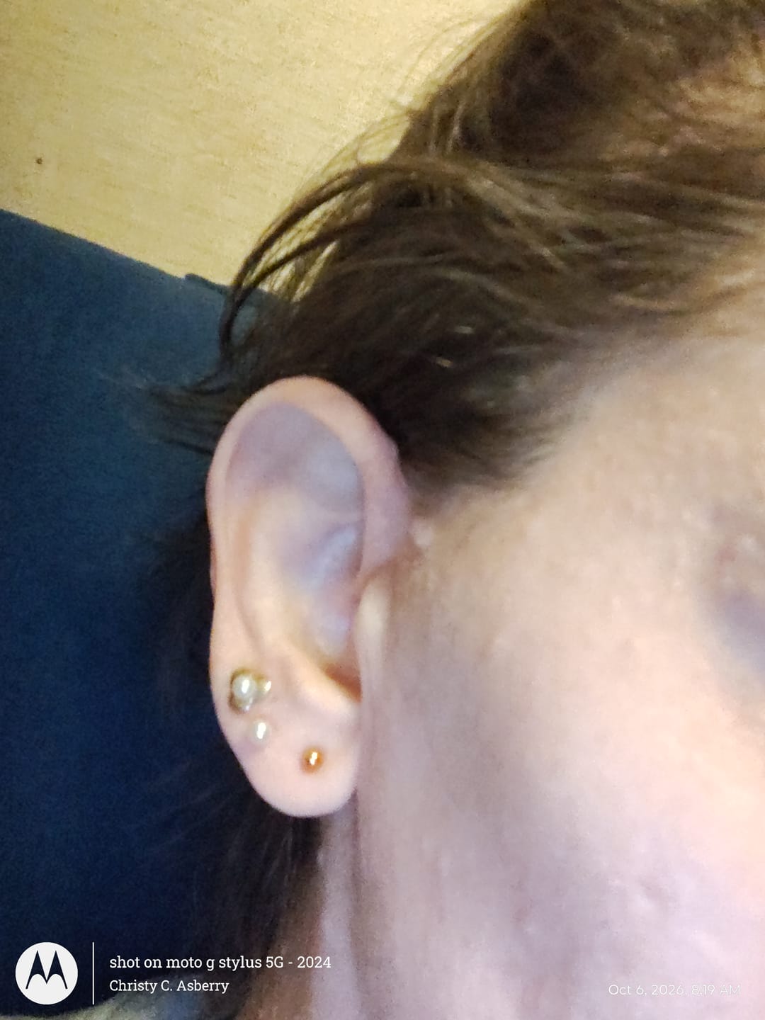 Customer photo review of Faux Pearl Studs Hypoallergenic Earrings for Sensitive Ears with Plastic Posts