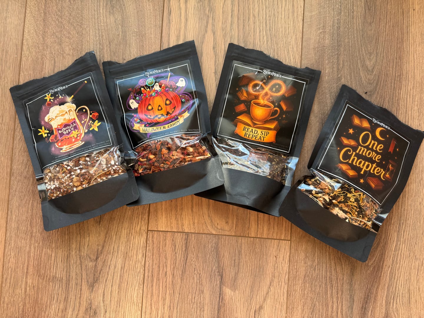 Customer photo review of Packaging