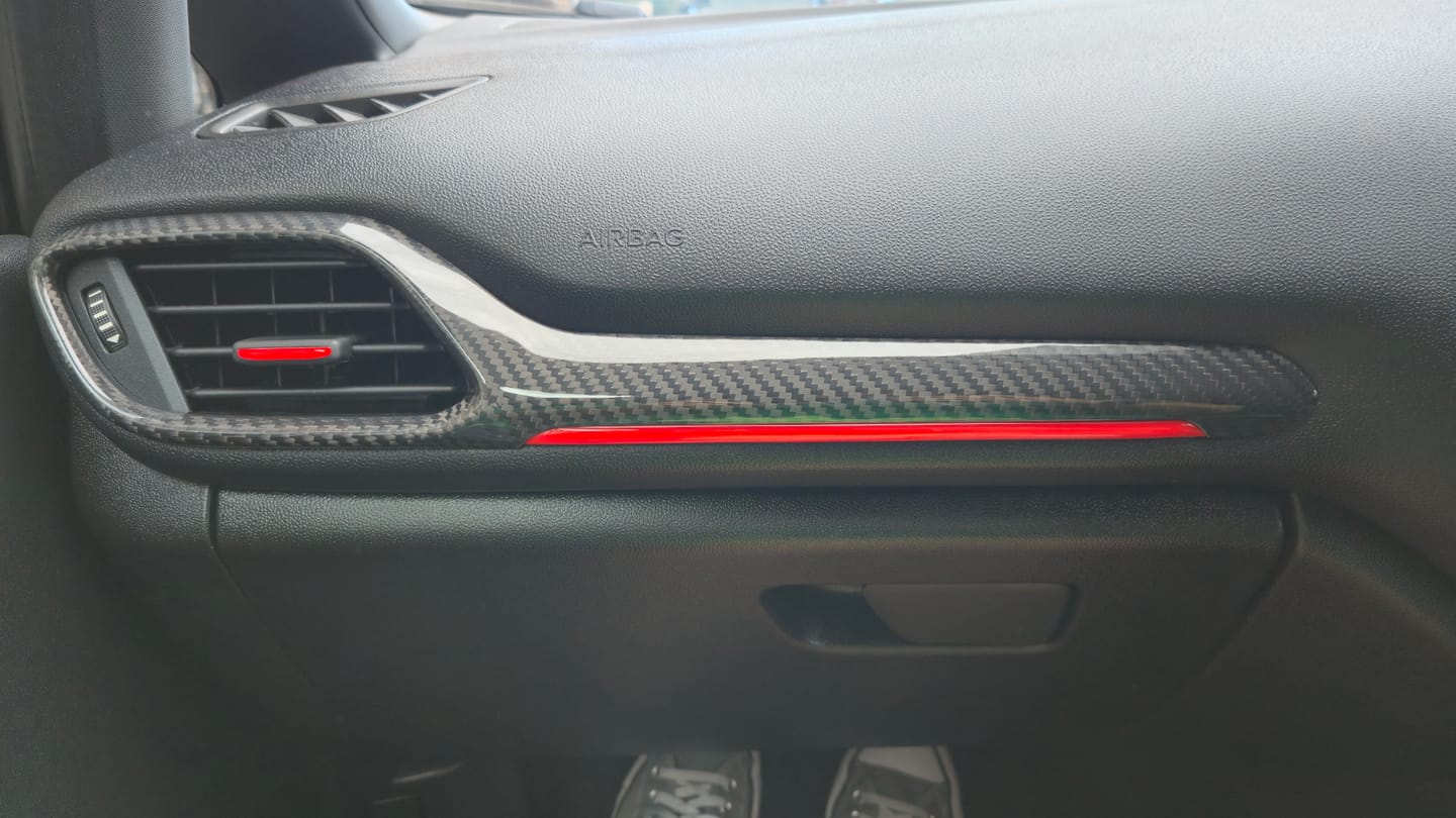 Customer photo review of Mk8/8.5 Fiesta & Mk2 Puma Real Carbon Fibre Passenger Side Heater Vent Trim