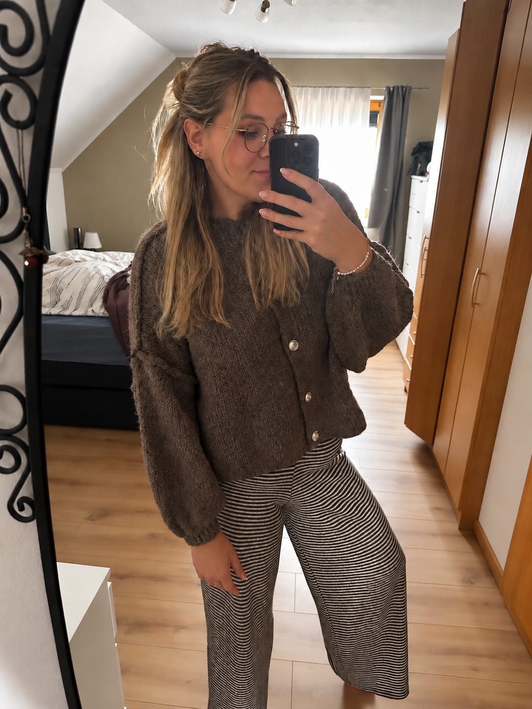 Customer photo review of Oversized Cardigan Short "CozyGlam"