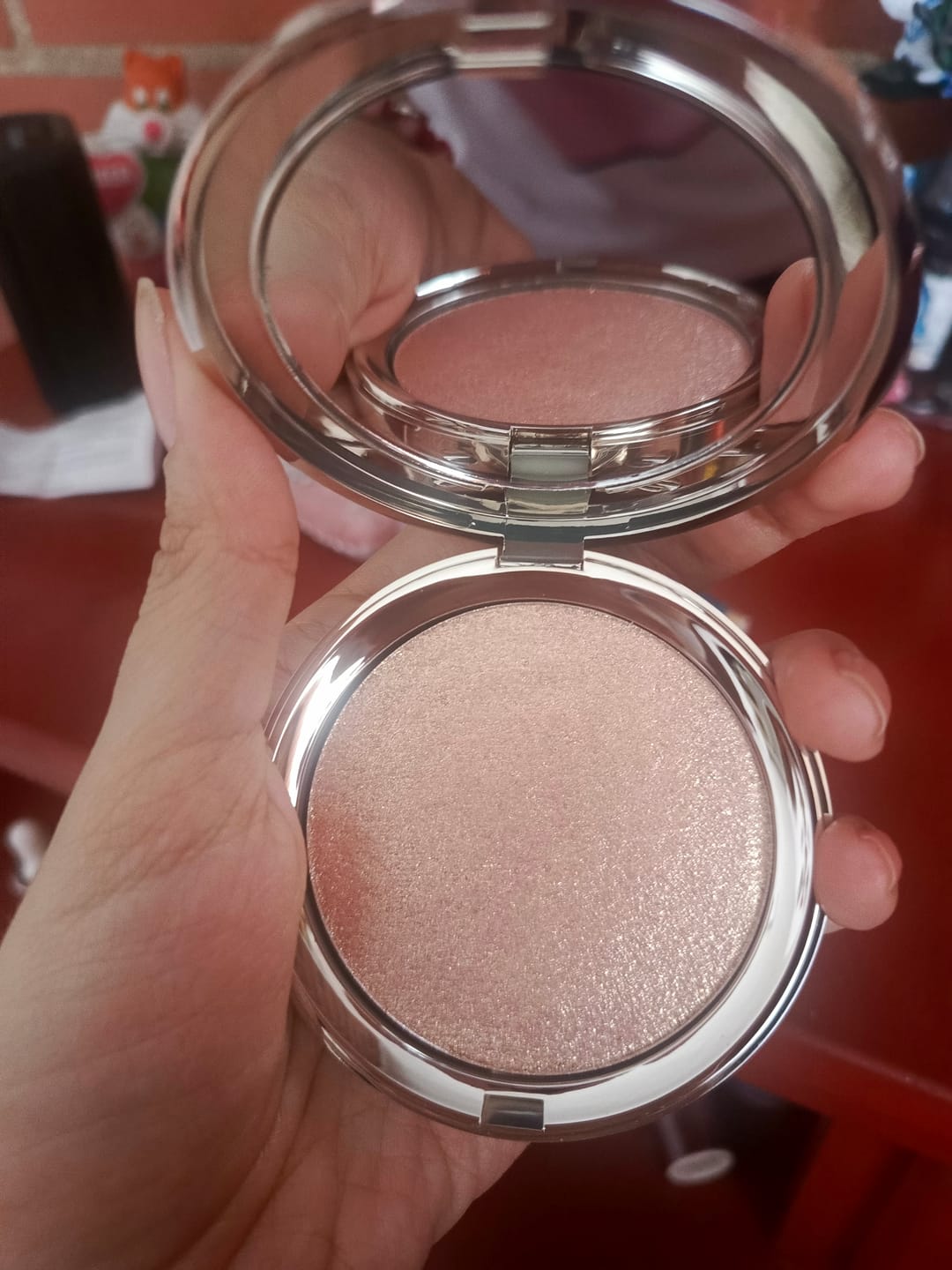 Customer photo review of ILUMINADOR EFECTO HÚMEDO SUBLIME