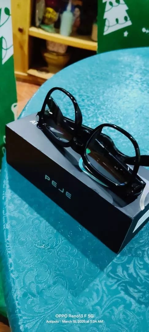 Customer photo review of AI Smart Sunglasses Camera with photochromic
