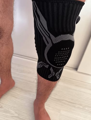 Customer photo review of MoveBrio - Rodillera Ajustable