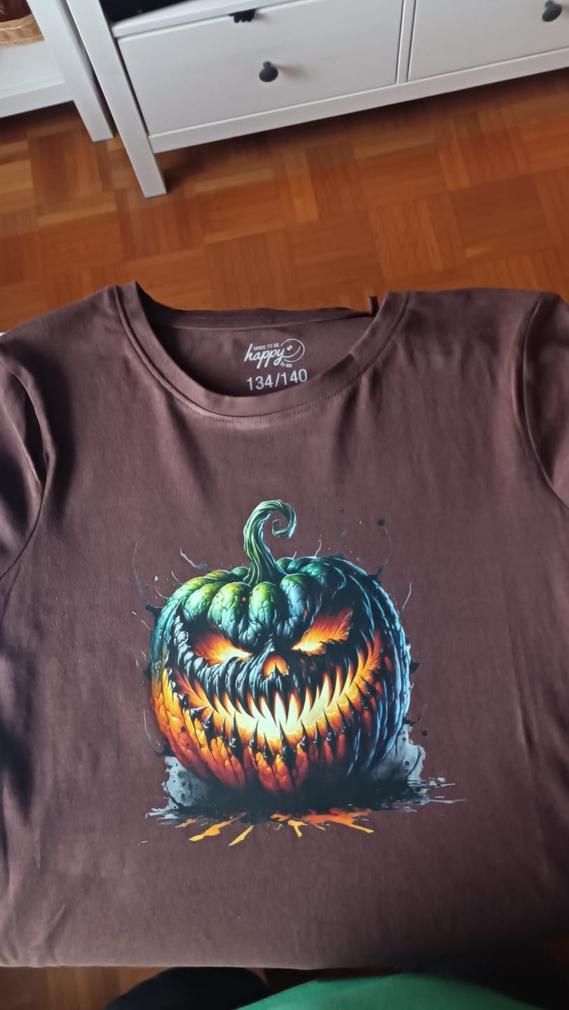 Customer photo review of Bügelbild Horror Kürbis Splash