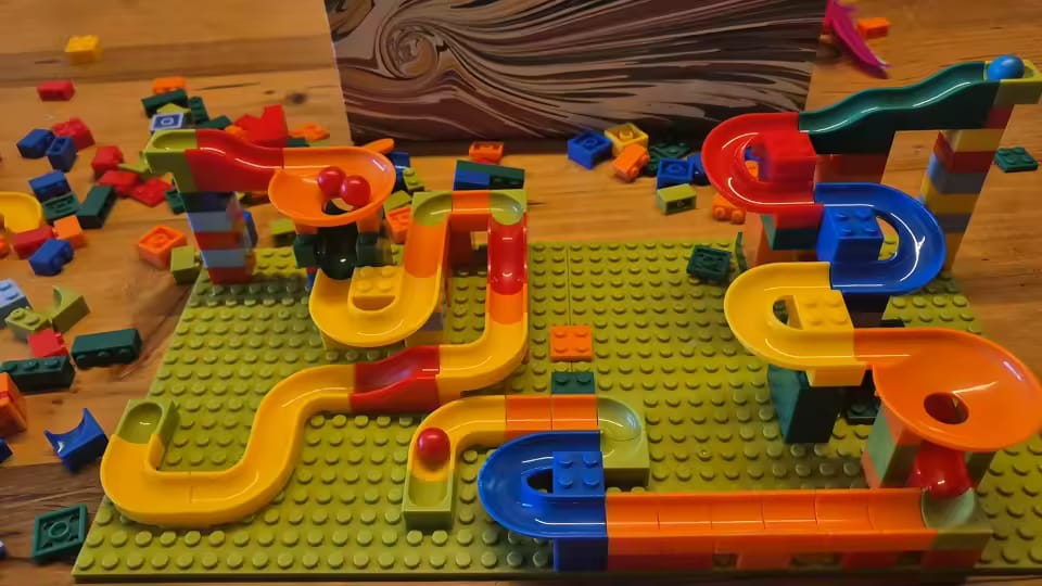 Customer photo review of City Race Run Building Blocks Set