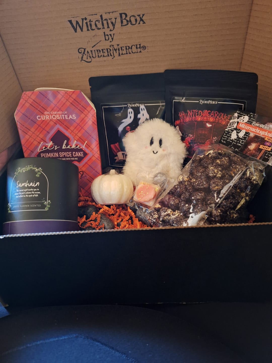 Customer photo review of Witchy Box November (Monatlich wechselnd & limtiert)