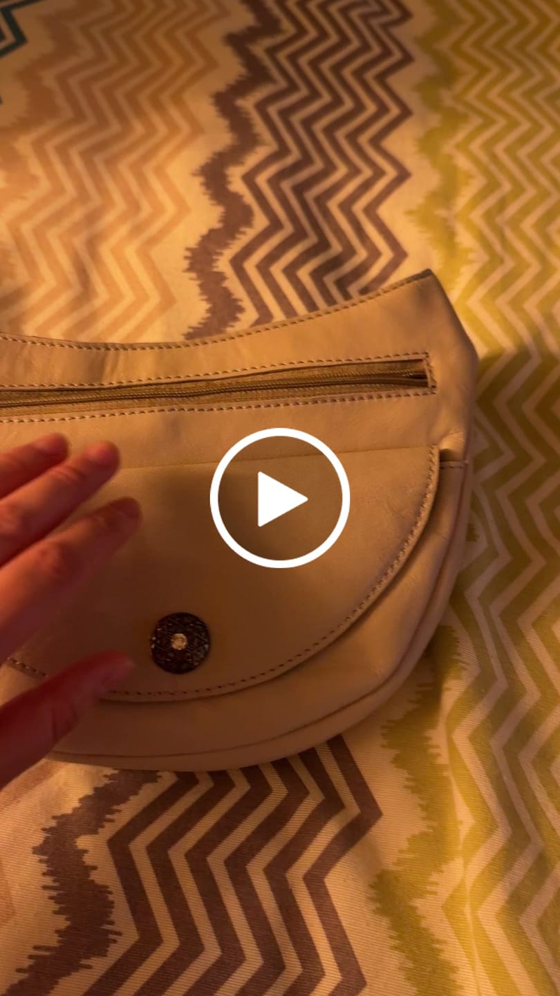 Customer video review of Riñonera Luna "Special Beige Luxury" · Piel · Pieza Exclusiva Núm. 19384