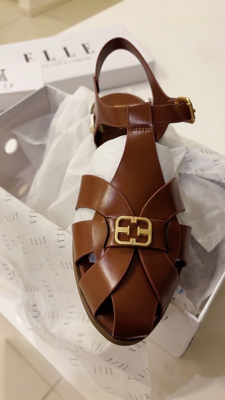 Customer photo review of Chantal Fisherman Sandals In Tan