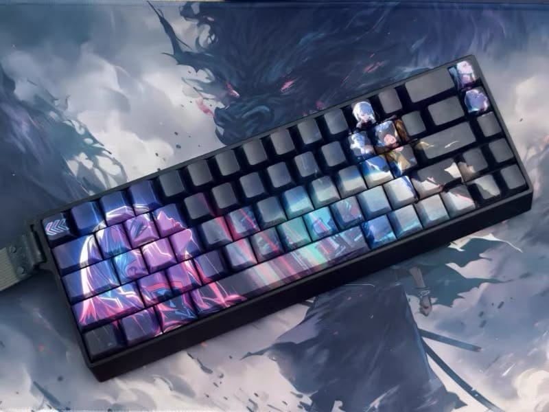 Customer photo review of Lucy Cyberpunk Edgerunners Keycaps