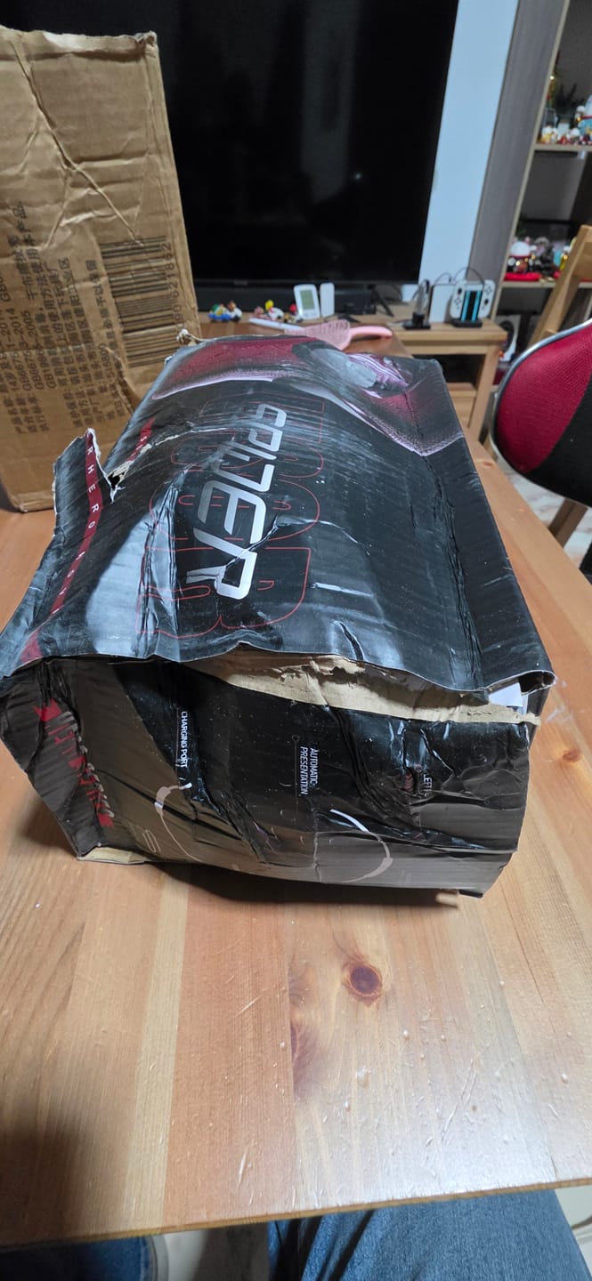 Customer photo review of Máscara Spider-Man Con Ojos Móviles