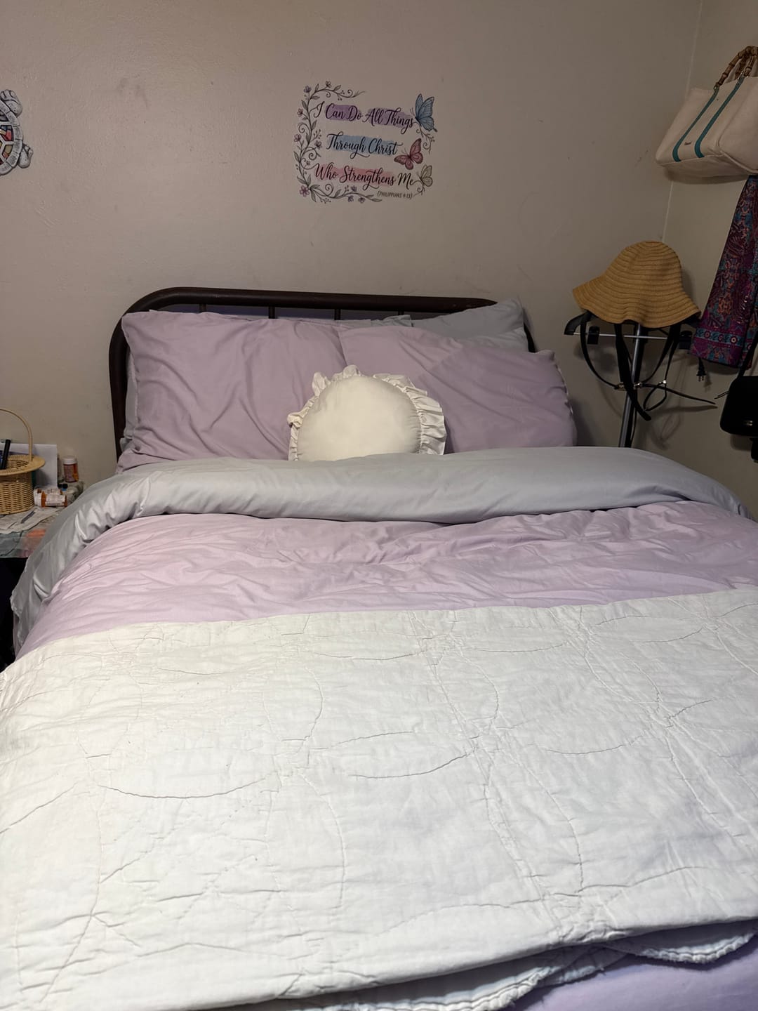 Customer photo review of MarshMellow Comforter