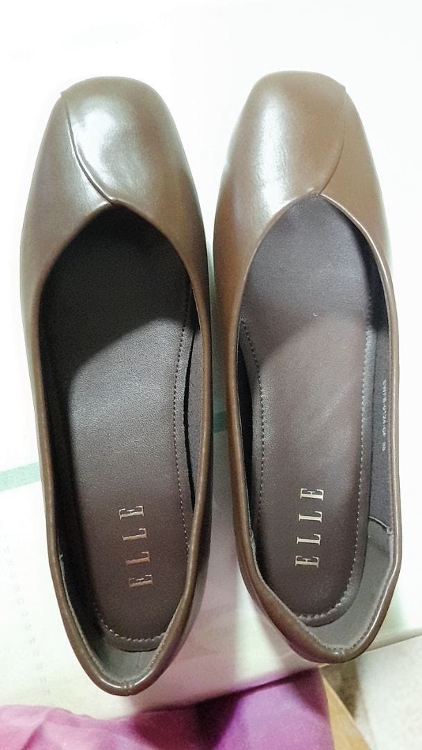 Customer photo review of Tulip Flats & Ballerinas In Coffee